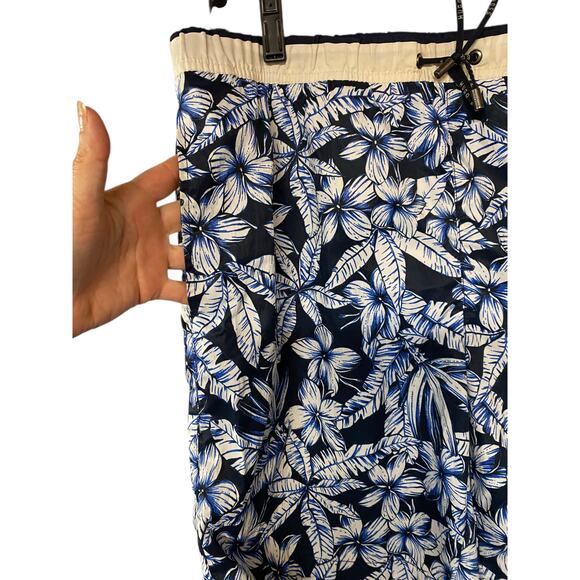 Hugo Boss Men's XL Swim Trunks Blue Tropical Palm Print Beach Tiki Vacation Pool - Picture 2 of 6
